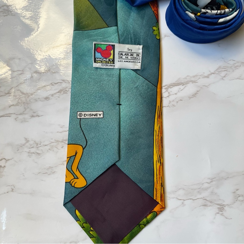 Vintage Disney Men’s Tie Mickey Mouse Golfing Pluto Vibrant - Picture 2 of 4